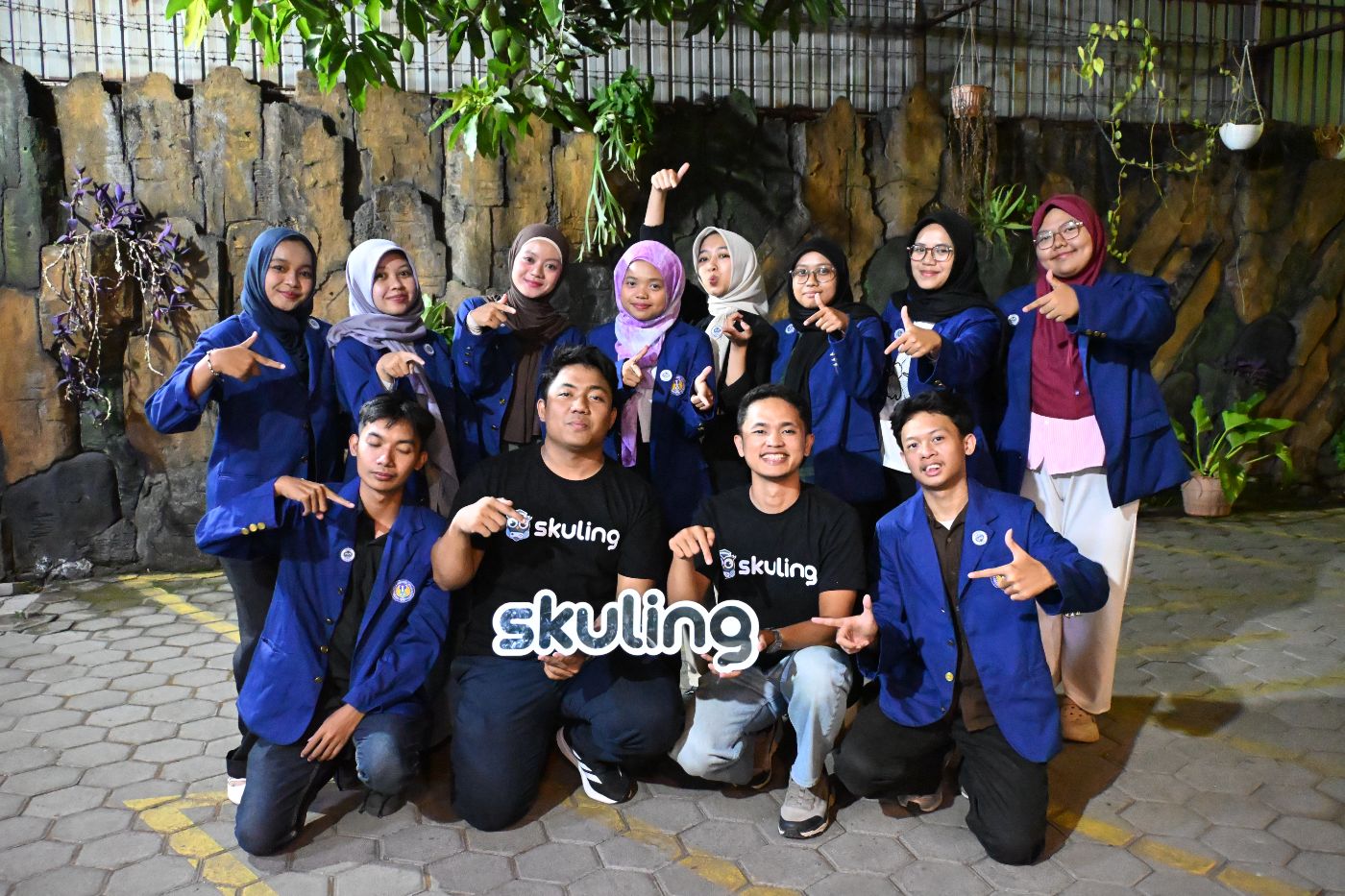 Tim Skuling bersama SkulChamps di Universitas Negeri Yogyakarta