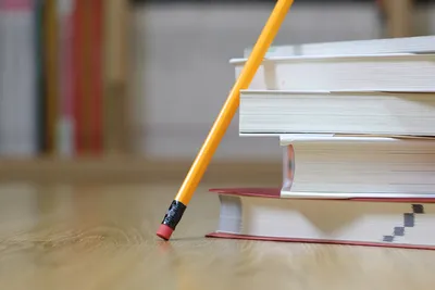 tumpukan buku