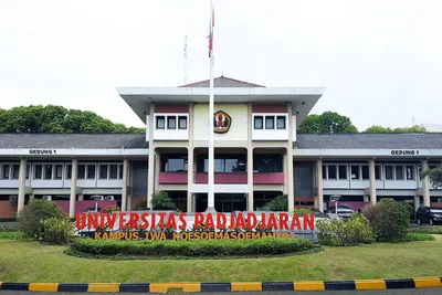 kampus UNPAD Dipatiukur