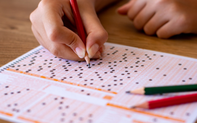 TOEFL dan IELTS: Sama-sama Tes Bahasa Inggris, Tapi Apa Bedanya?