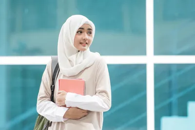 kuliah di sekolah kedinasan