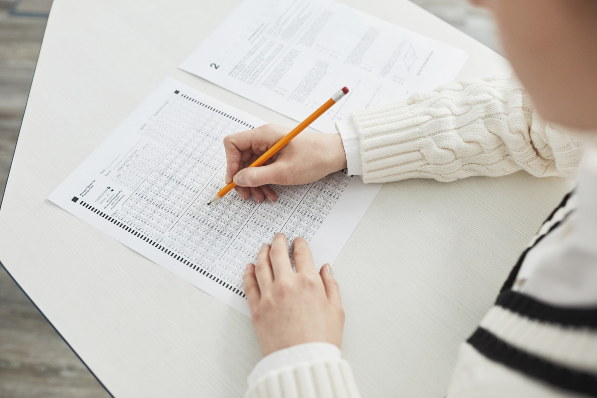 ilustrasi ujian TIU kedinasan