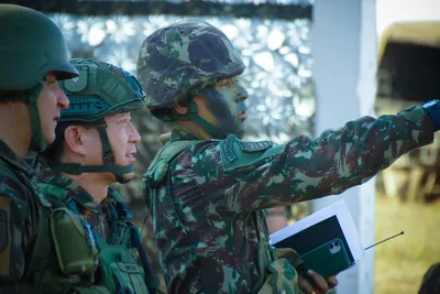 sekolah kedinasan militer