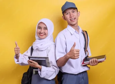siswa-siswi SMA/SMK sederajat
